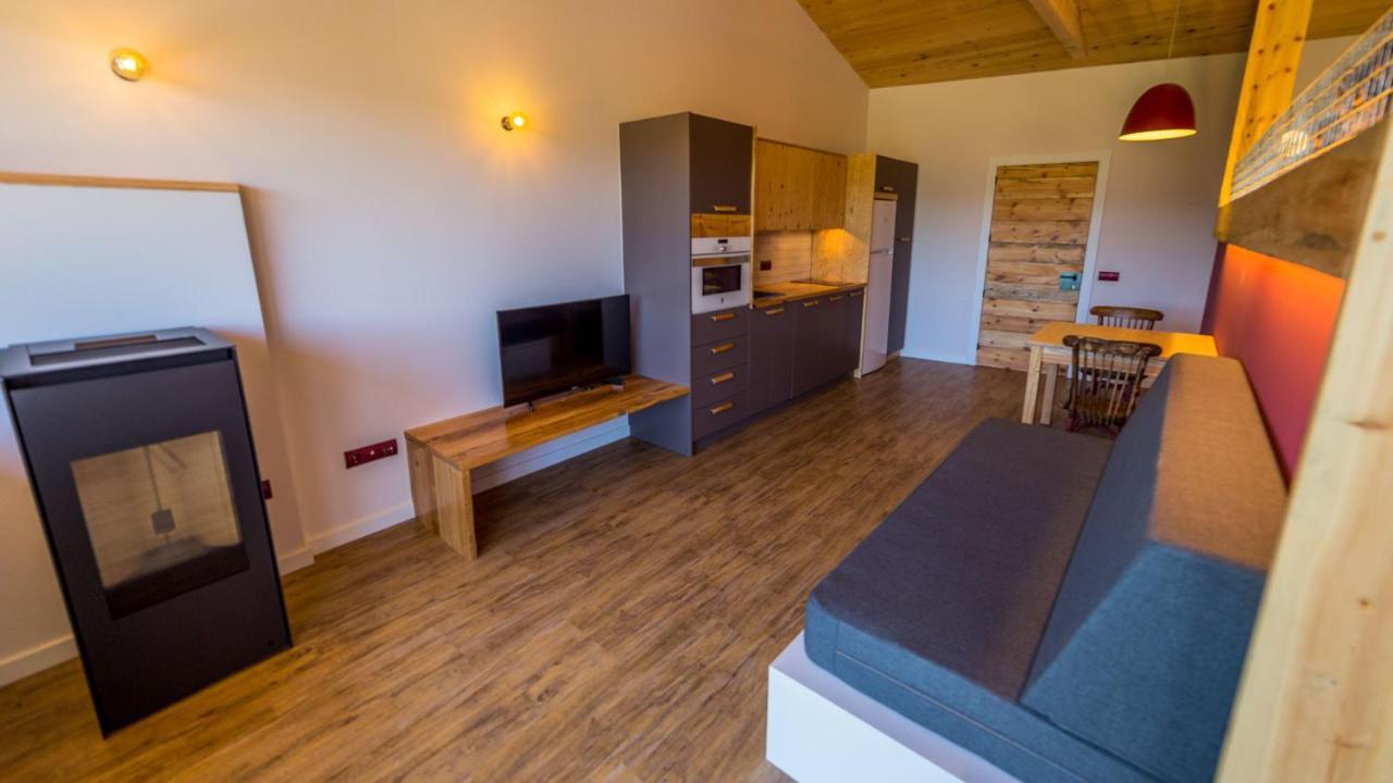 Eco-Apartaments Cal Rossa De Taus מראה חיצוני תמונה