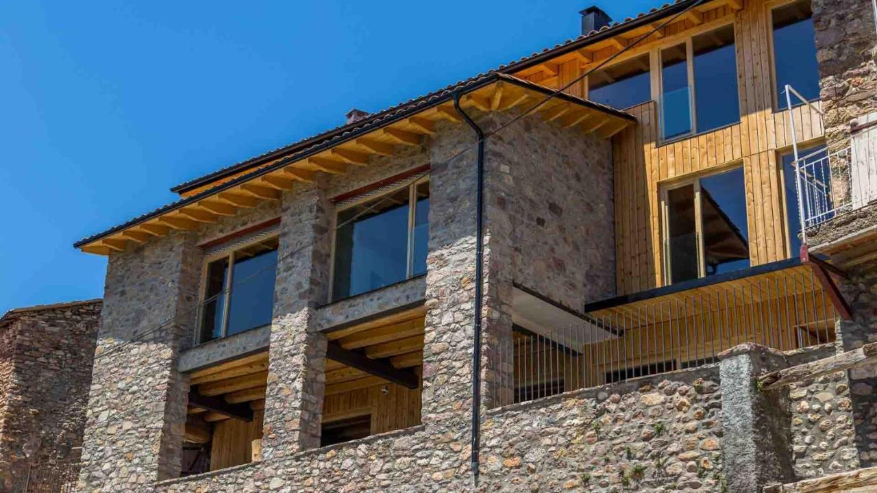 Eco-Apartaments Cal Rossa De Taus מראה חיצוני תמונה